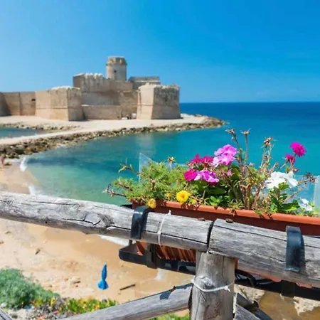 Perla Del Mare - Lungomare Di Crotone, 30 Mt Dal Mare *